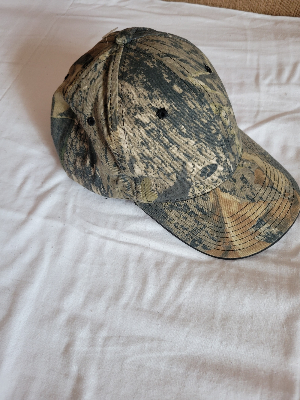 Signature Men's Camouflage Curved Brim Hat - Brown/Green
